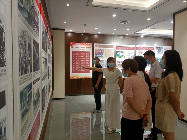 8月史志馆2.jpg